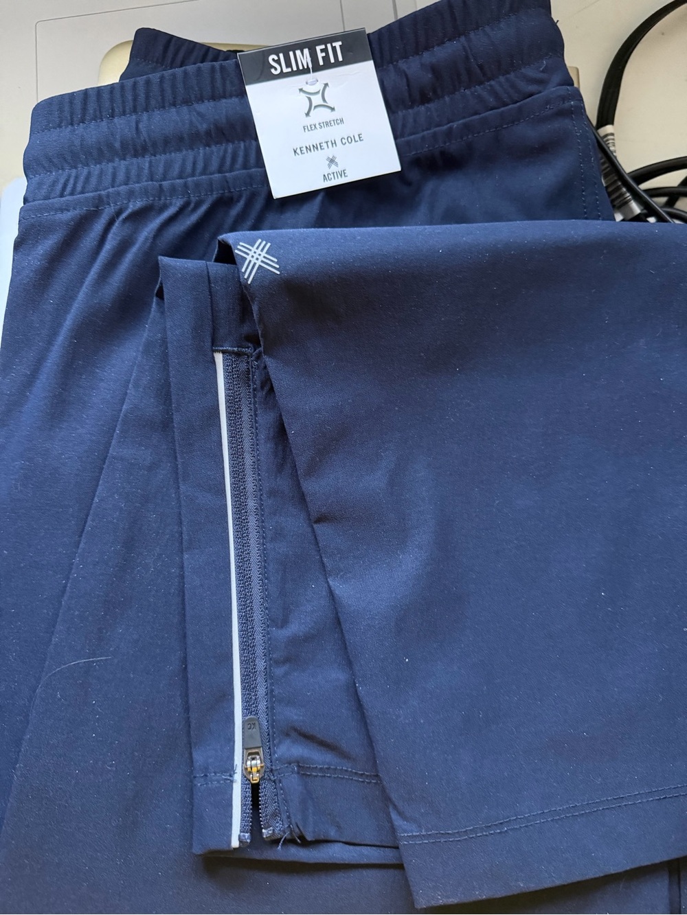 Kenneth Cole Slim Fit Flex Stretch Joggers in Blue